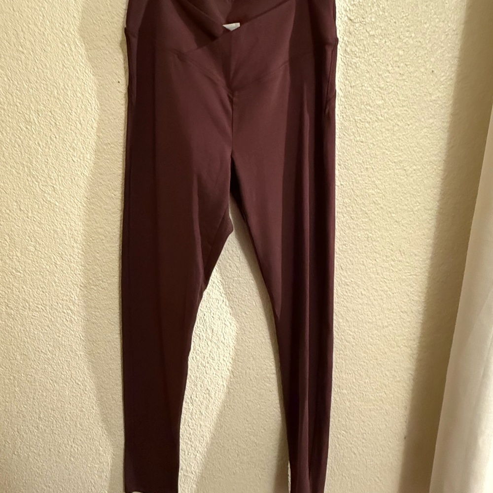 Victoria's Secret PINK Maroon Leggings